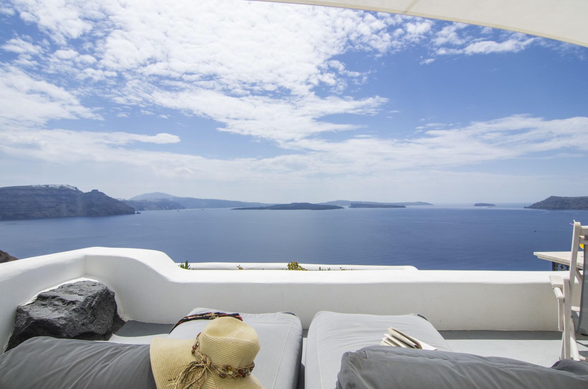 Ambition Suites (Adults Only) Oia  Bagian luar foto