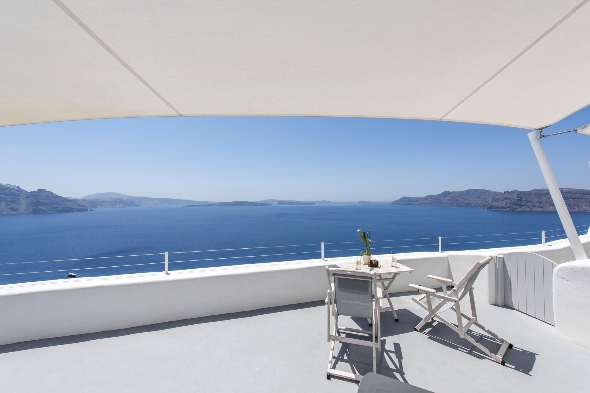 Ambition Suites (Adults Only) Oia  Bagian luar foto