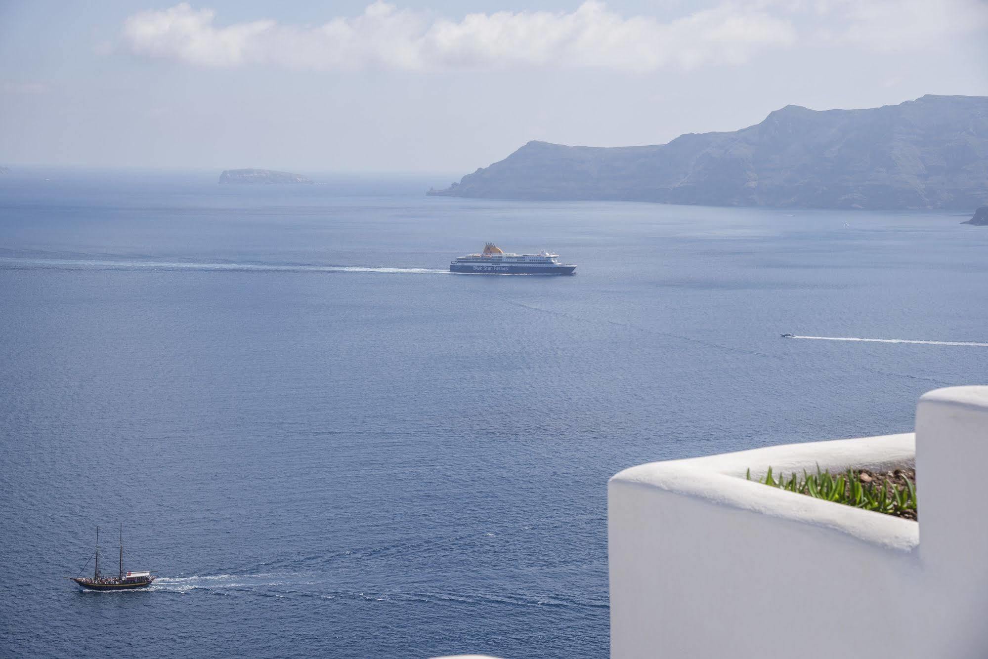 Ambition Suites (Adults Only) Oia  Bagian luar foto