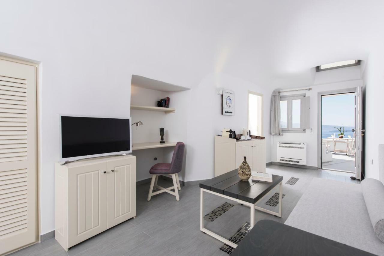 Ambition Suites (Adults Only) Oia  Bagian luar foto